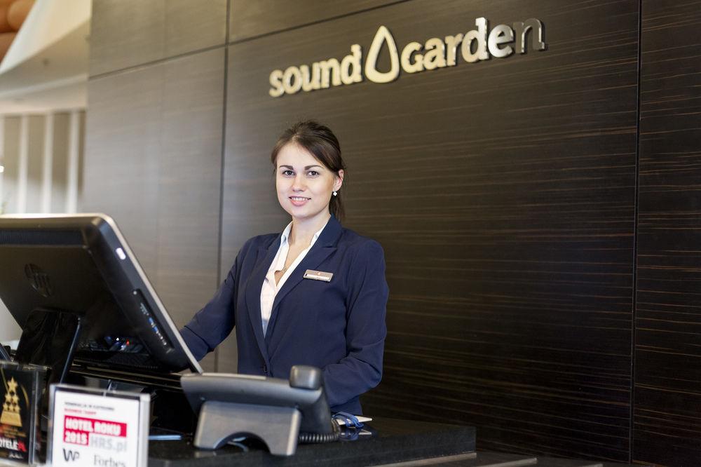 Sound Garden Airport Hotel 3*
